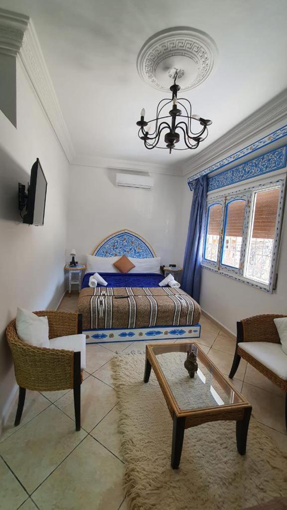 Casa Familia Hotel Chefchaouen Exterior photo