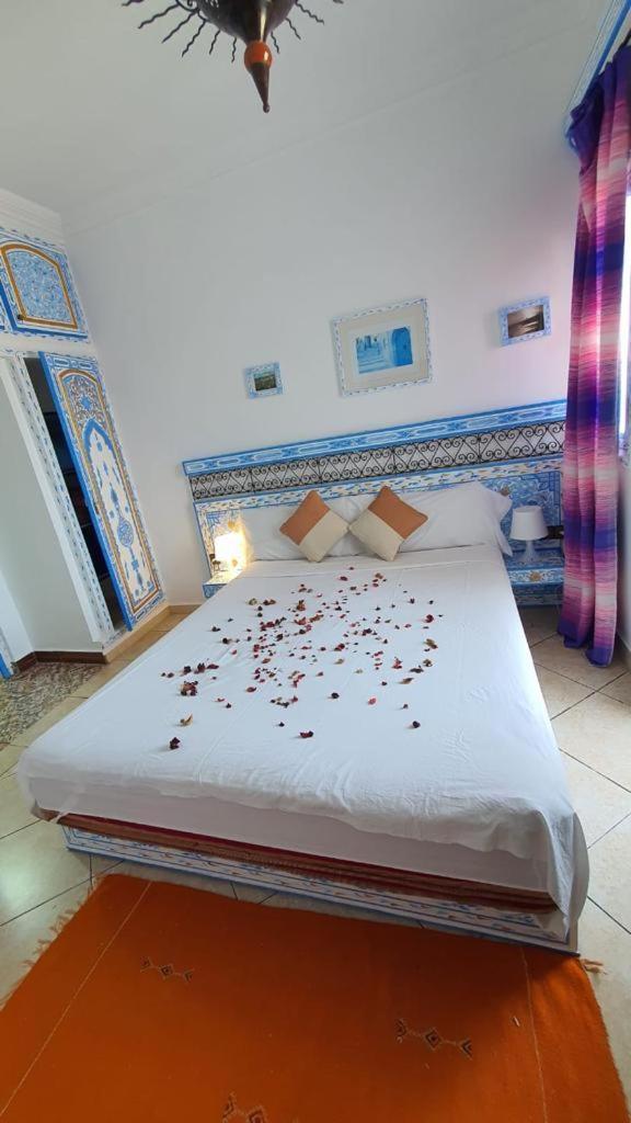 Casa Familia Hotel Chefchaouen Exterior photo