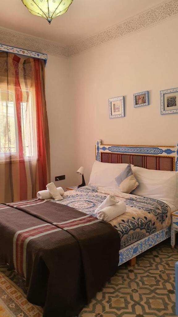 Casa Familia Hotel Chefchaouen Exterior photo